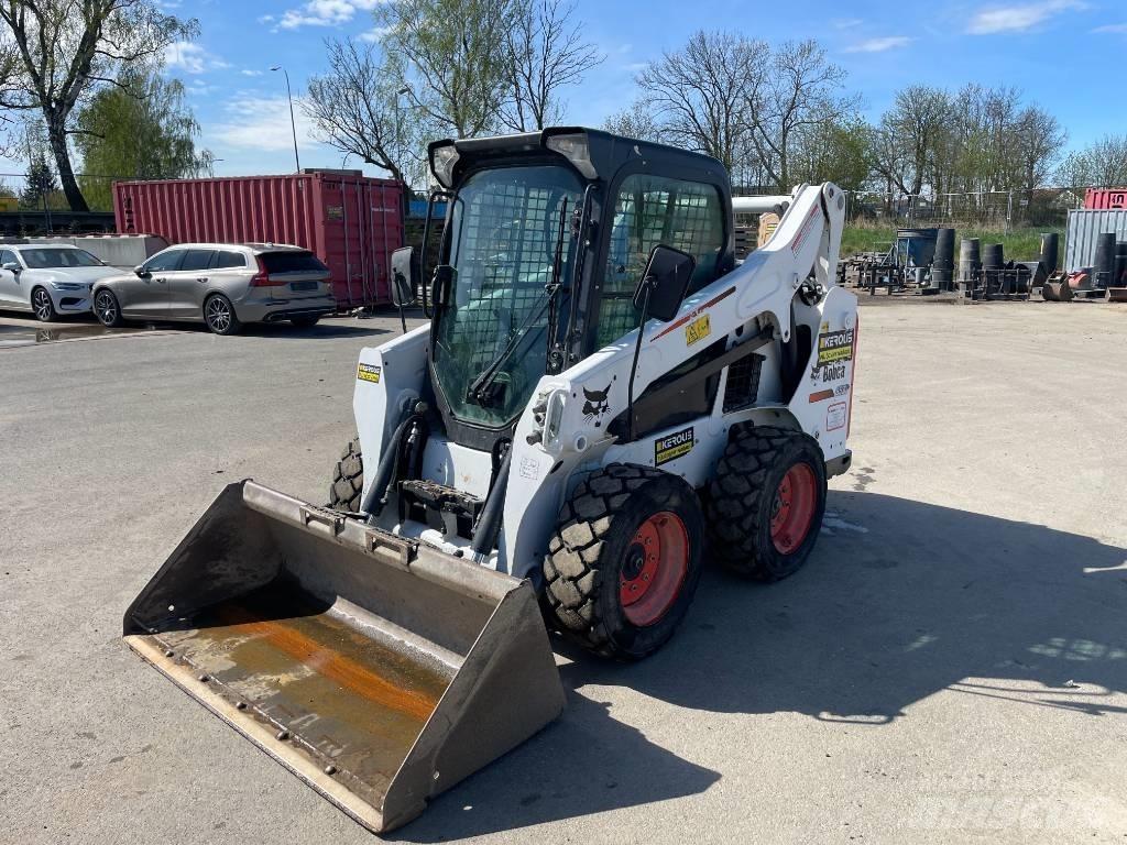 Bobcat S 530 Lietoti riteņu kompaktiekrāvēji
