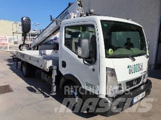 Nissan CABSTAR NT400 Pacēlāji uz automašīnas bāzes