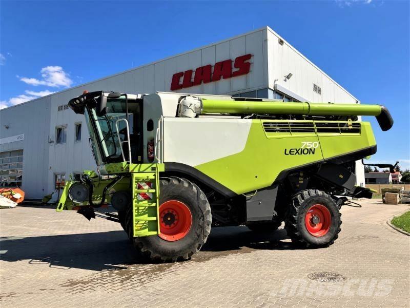 CLAAS LEXION 750 Ražas novākšanas kombaini