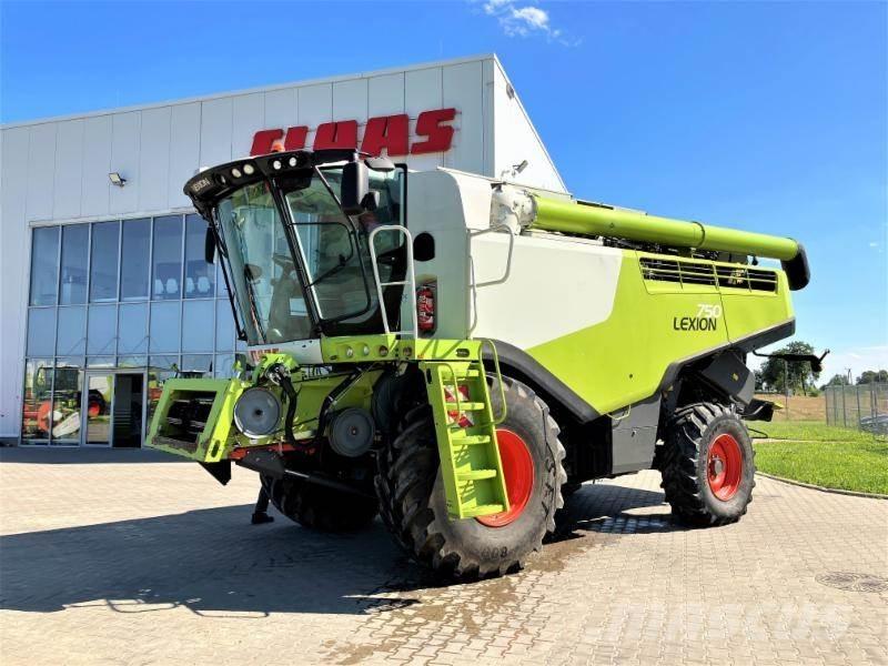 CLAAS LEXION 750 Ražas novākšanas kombaini