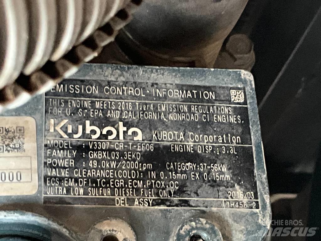 Kubota KX 080-4 Vidēja lieluma ekskavatori 7 t - 12 t