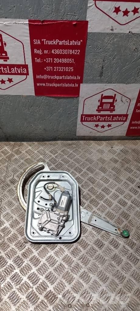 Scania R 440    1442293 Kabīnes un interjers