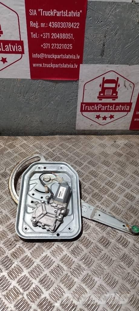 Scania R 440    1442293 Kabīnes un interjers