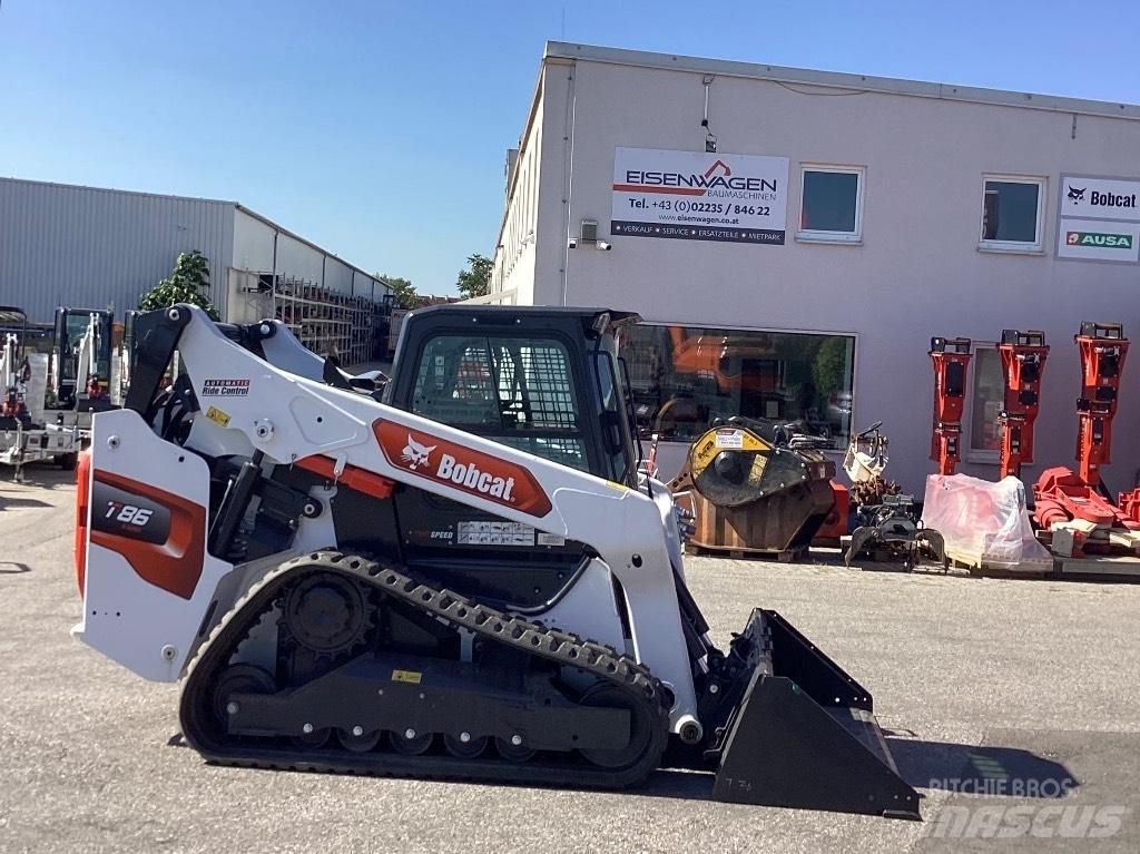 Bobcat T86 Lietoti riteņu kompaktiekrāvēji