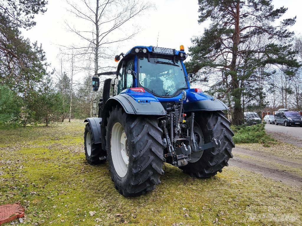 Valtra T 194 Active Traktori