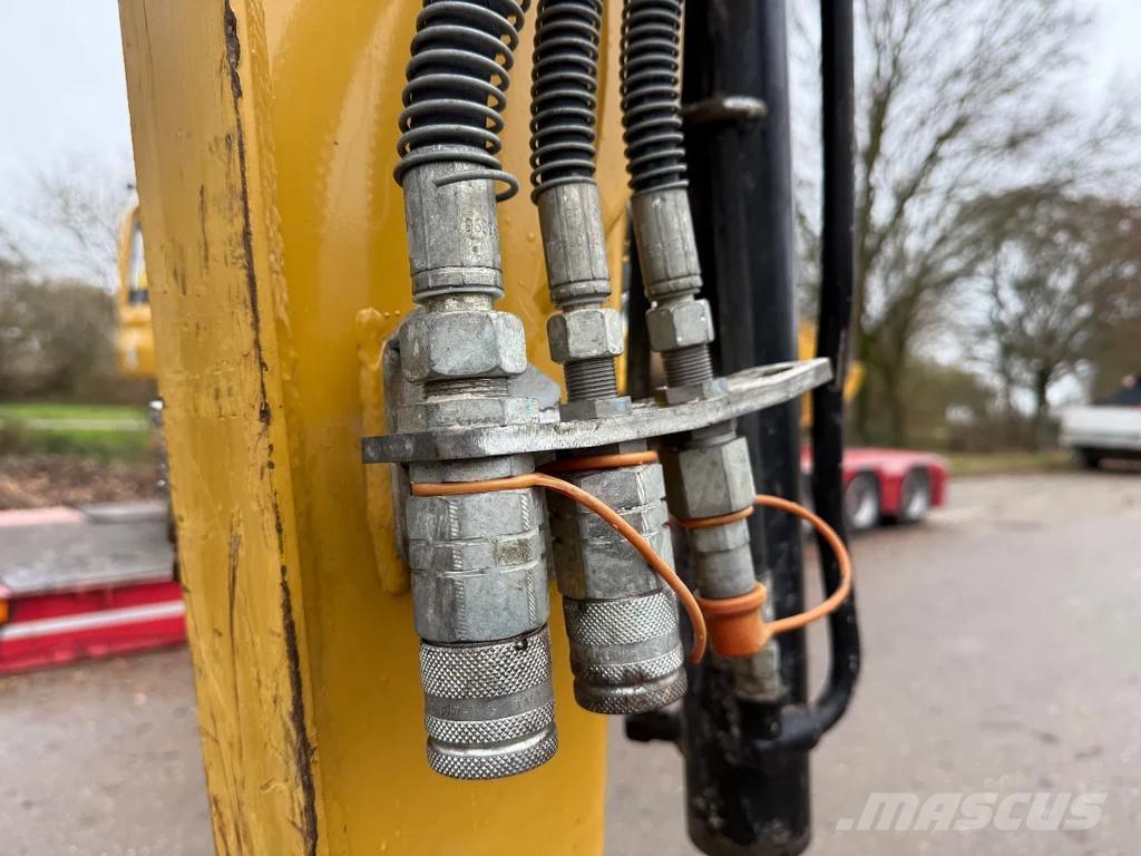 CAT 302.7D Mini ekskavatori < 7 t