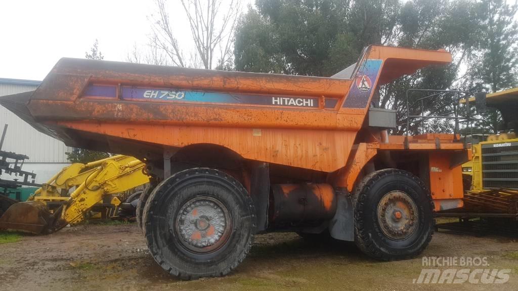 Hitachi EH 750-2 Karjeras kravas automašīnas
