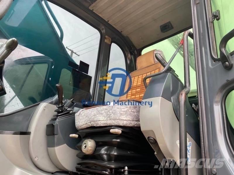 Kobelco SK 330D Kāpurķēžu ekskavatori