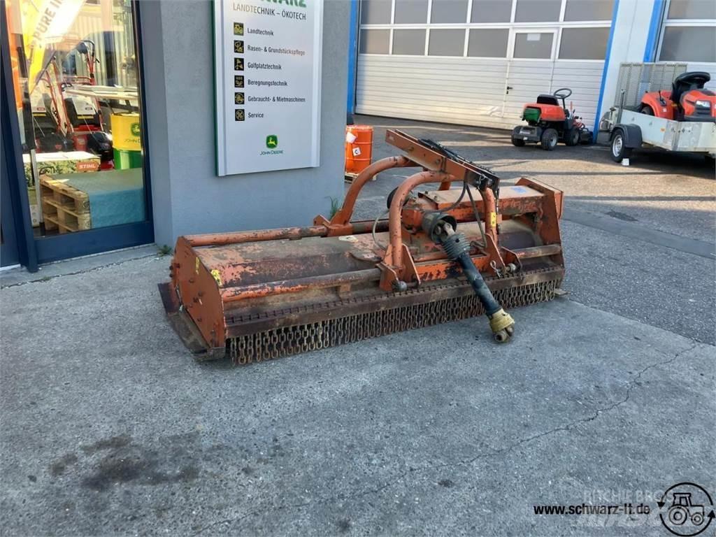 Cosmag 250 Pļaujmašīnas/pašgājēji