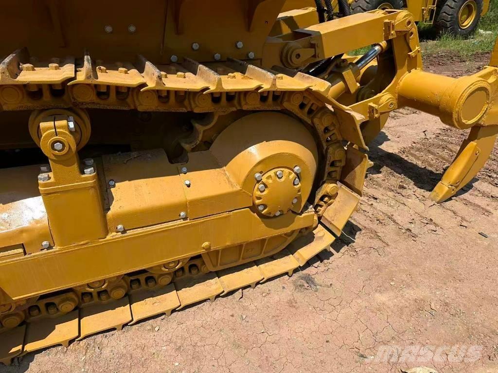 CAT D6G Kāpurķēžu buldozeri