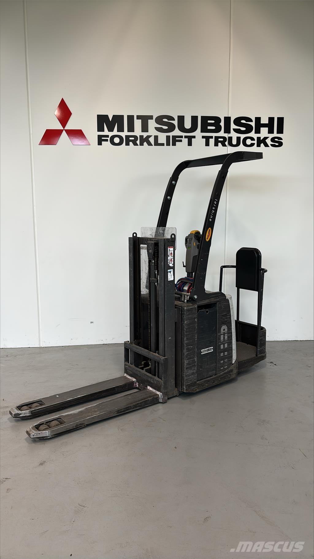 Atlet PDP200 Pašgājēji krautnētāji