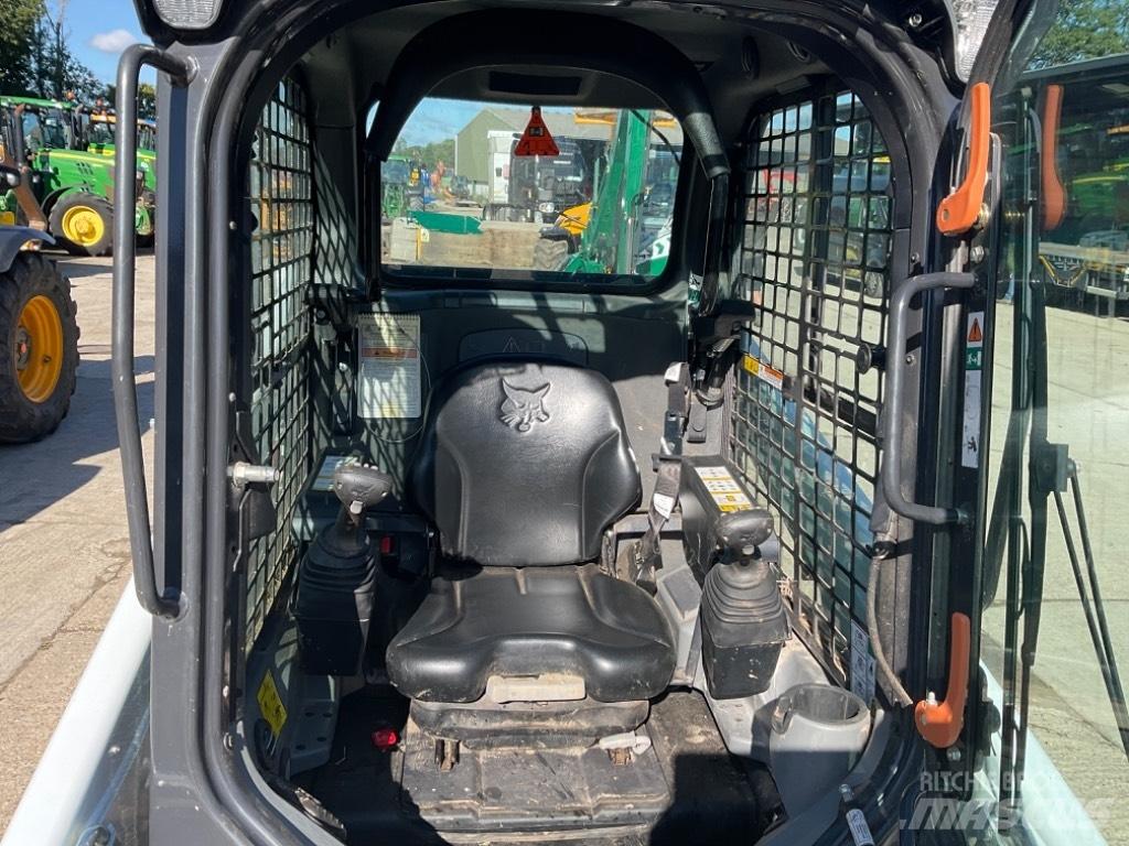 Bobcat T 450 Lietoti riteņu kompaktiekrāvēji