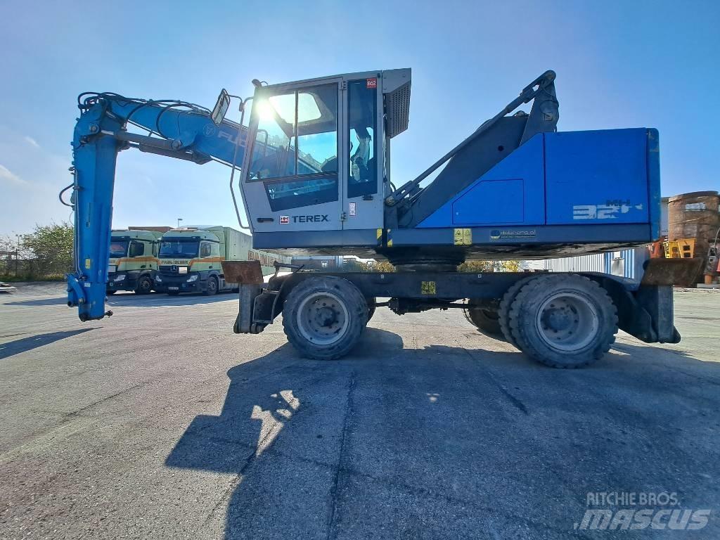 Fuchs MHL 320F Industriālie iekrāvēji
