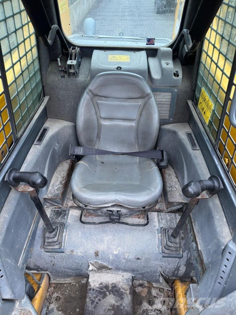 Gehl 5640 Lietoti riteņu kompaktiekrāvēji