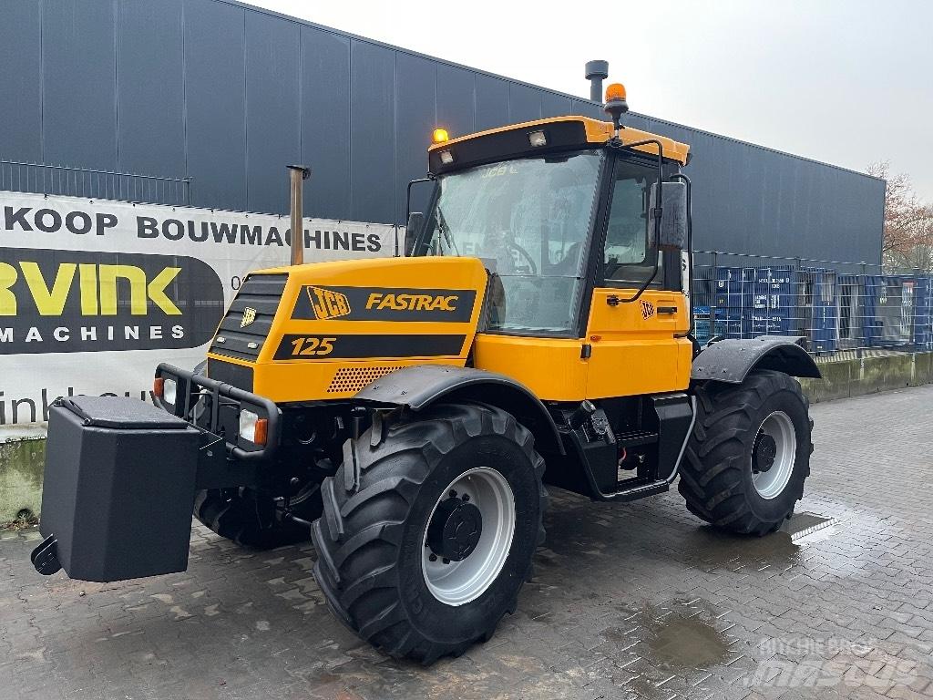 JCB Fastrac 125 Traktori