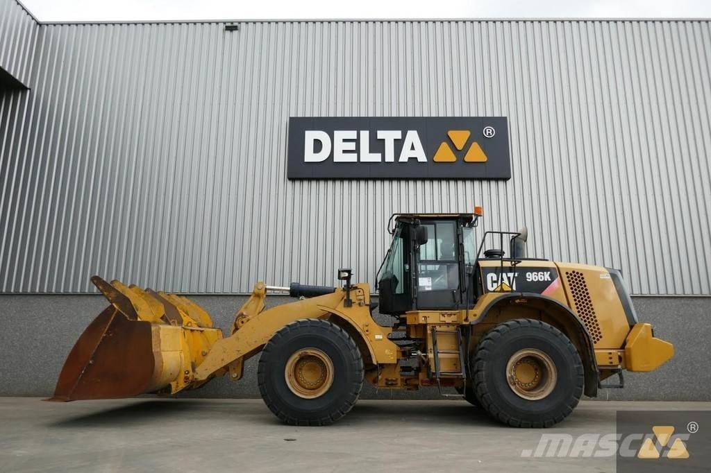 CAT 966K Iekrāvēji uz riteņiem