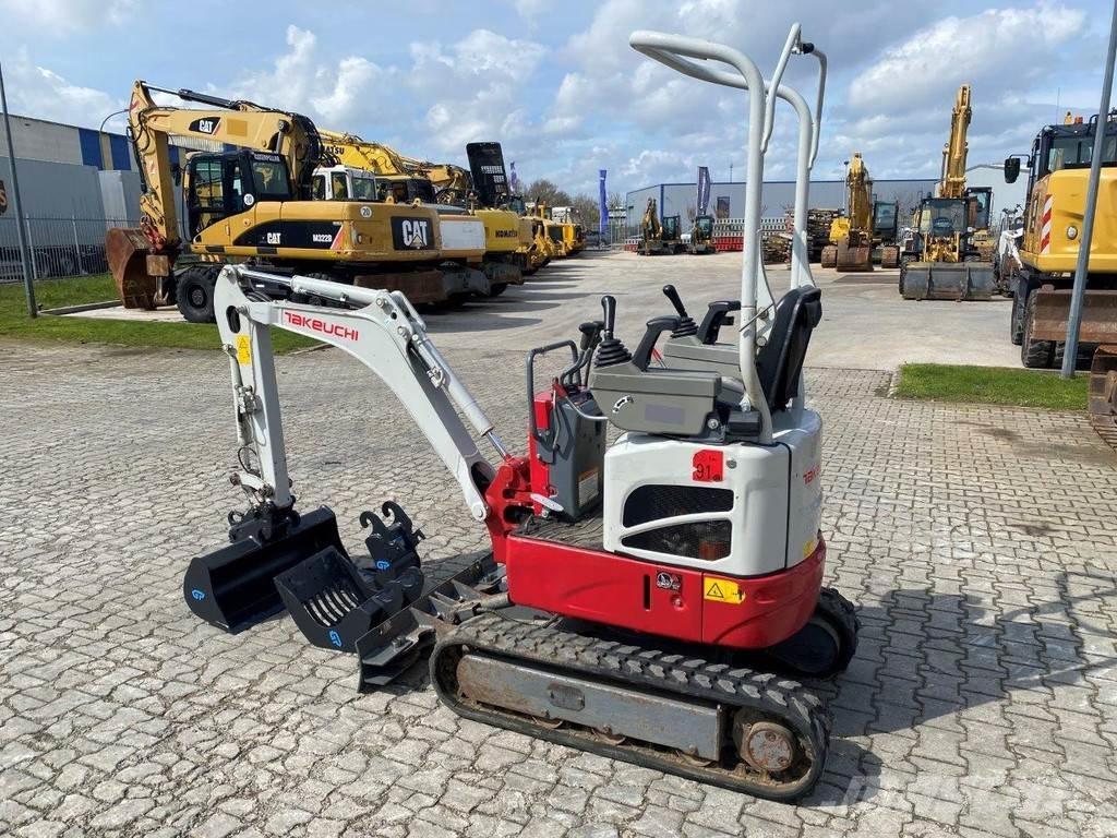 Takeuchi TB210R Mini ekskavatori < 7 t