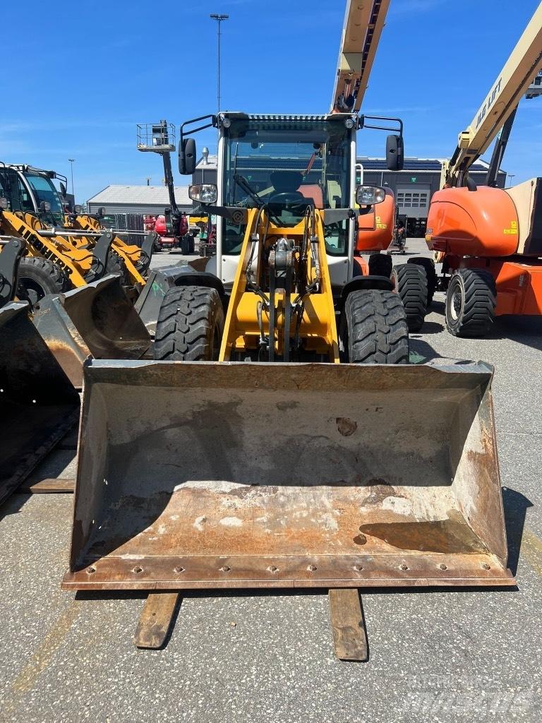 Liebherr L 506 Iekrāvēji uz riteņiem