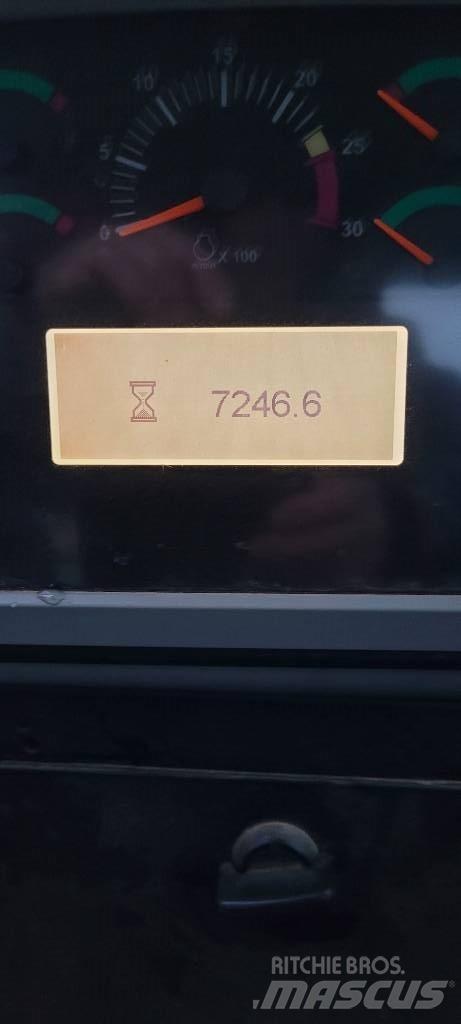 CAT D7E Kāpurķēžu buldozeri