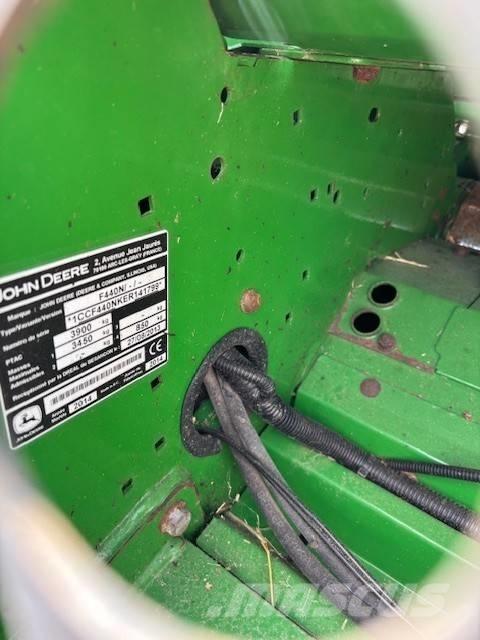 John Deere F 440 R Rituļu preses