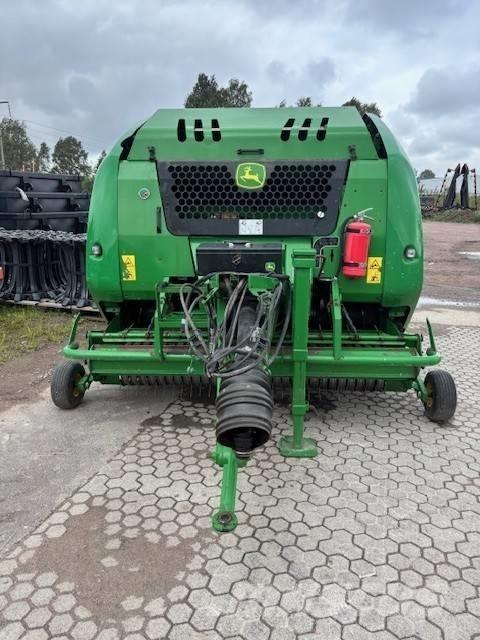 John Deere F 440 R Rituļu preses