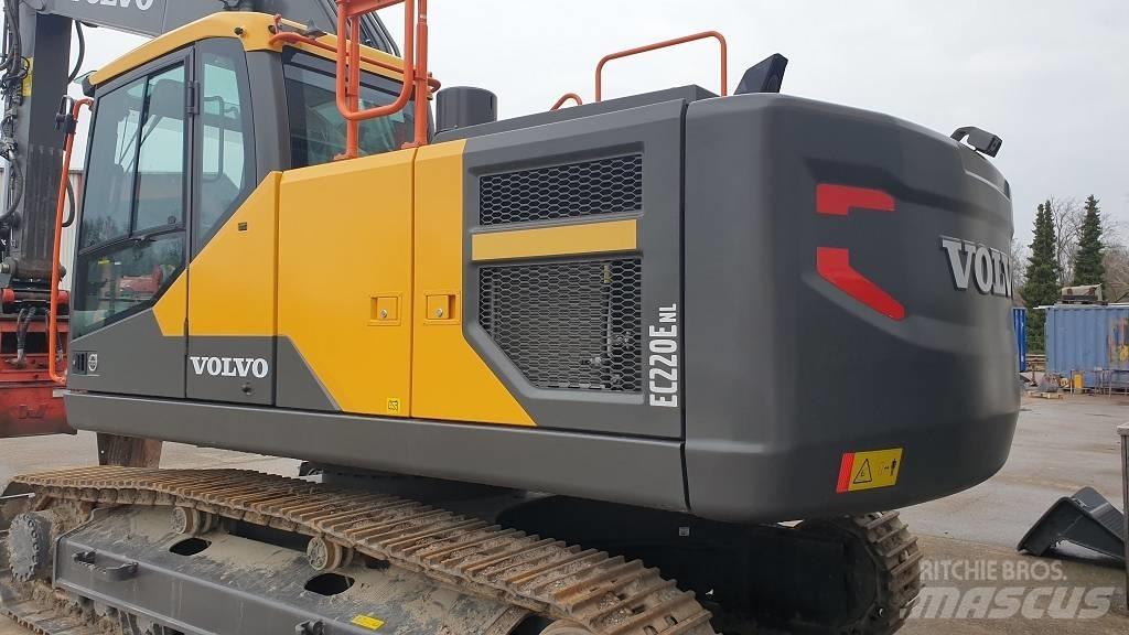 Volvo EC 220 E Kāpurķēžu ekskavatori