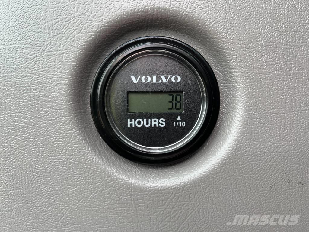 Volvo ECR 88 D PRO Vidēja lieluma ekskavatori 7 t - 12 t