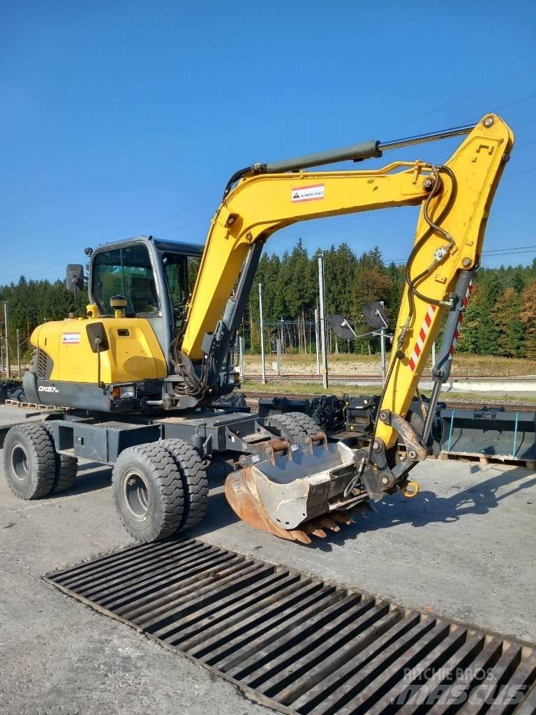 Doosan DX 57 W-5 Ekskavatori uz riteņiem
