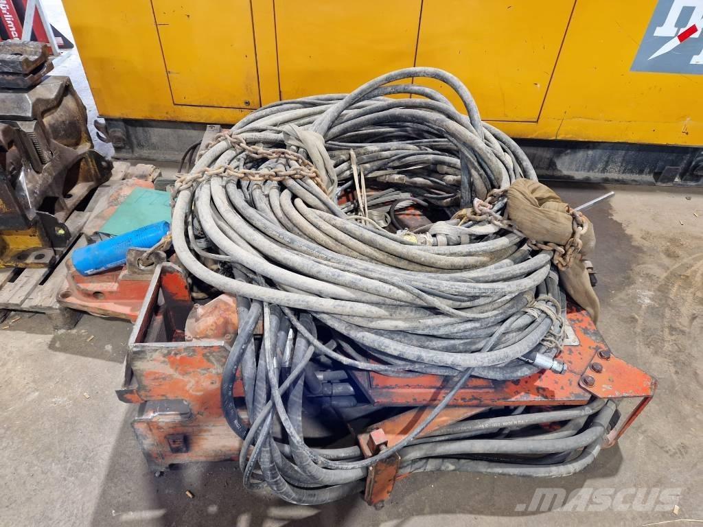  PTC 2313 Hidrauliskie pāļu āmuri