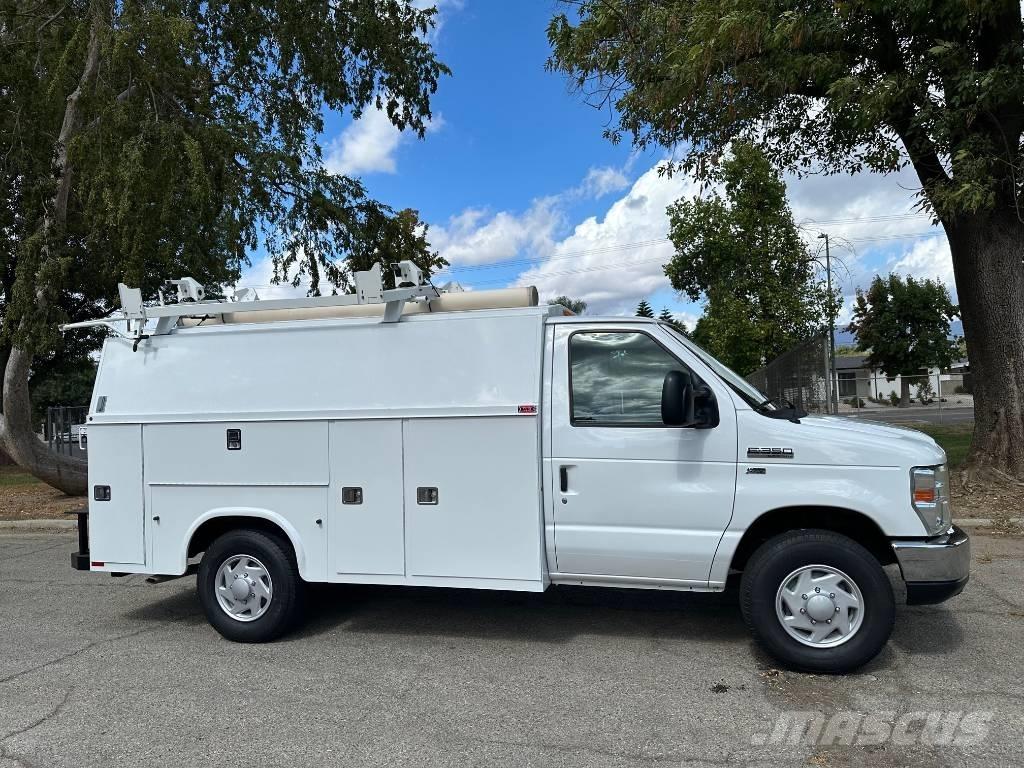 Ford E 350 Vieglais kravas automobilis/izkraušana no sāniem