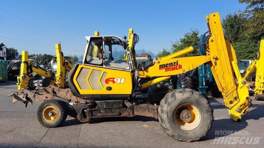 Menzi Muck A91 Mobil Ekskavatori uz riteņiem