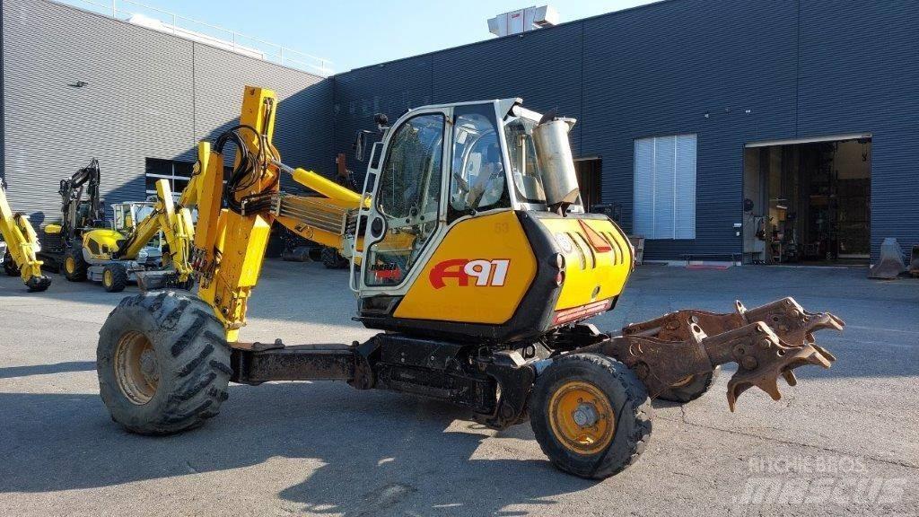 Menzi Muck A91 Mobil Ekskavatori uz riteņiem