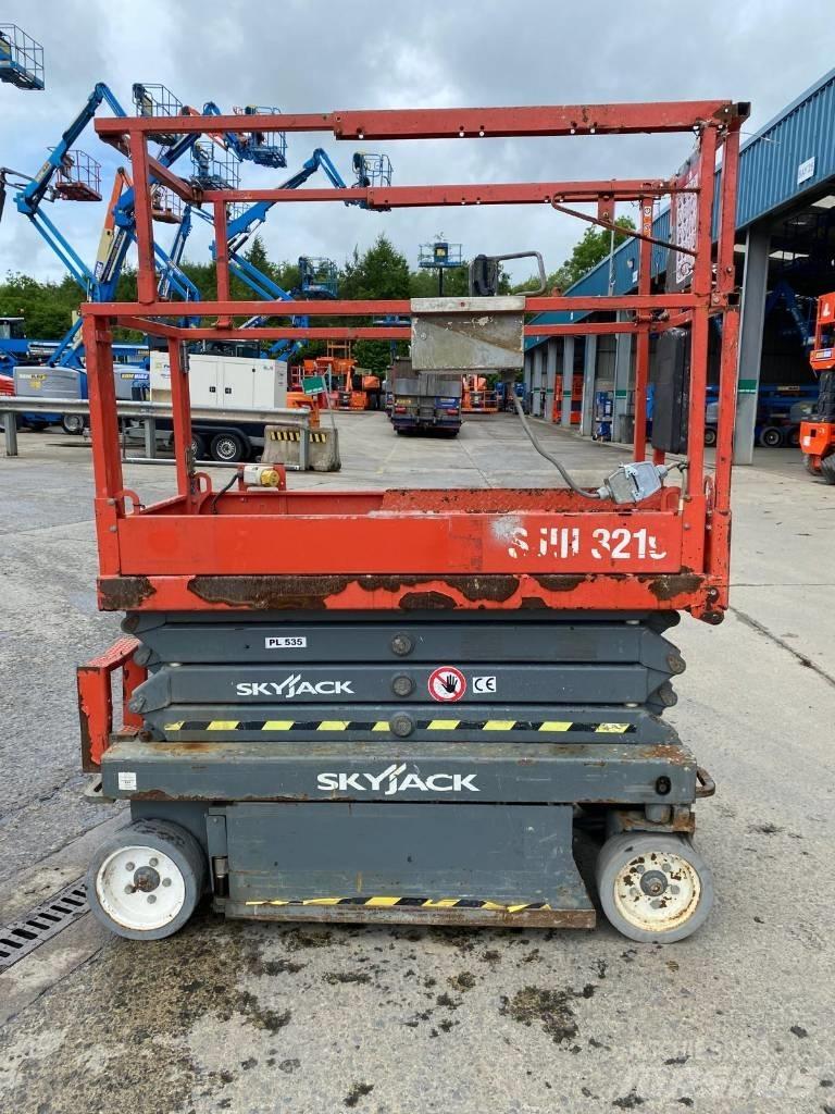 SkyJack SJ 3219 Šķerveida pacēlāji