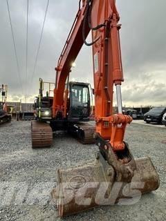 Hitachi ZX130-7LCN Kāpurķēžu ekskavatori