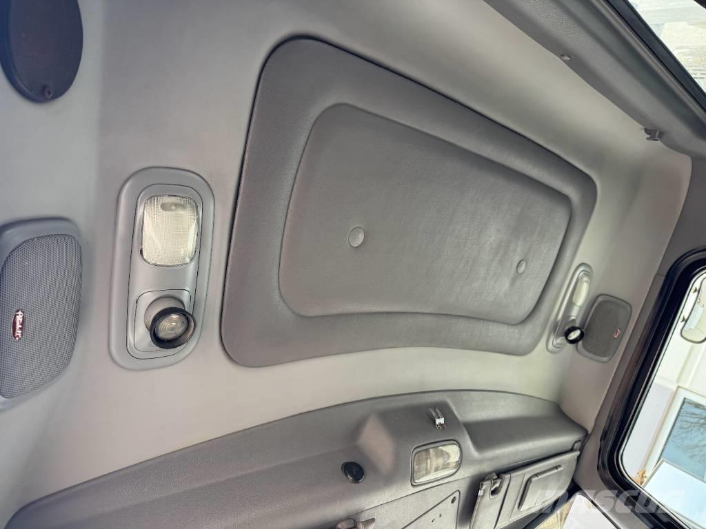 Peterbilt 389 Vilcēji