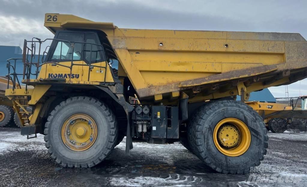 Komatsu 605-7 Karjeras kravas automašīnas