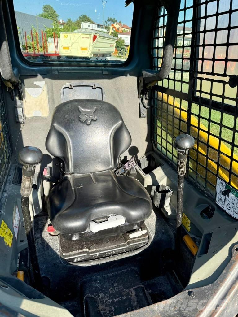 Bobcat S 450 Lietoti riteņu kompaktiekrāvēji