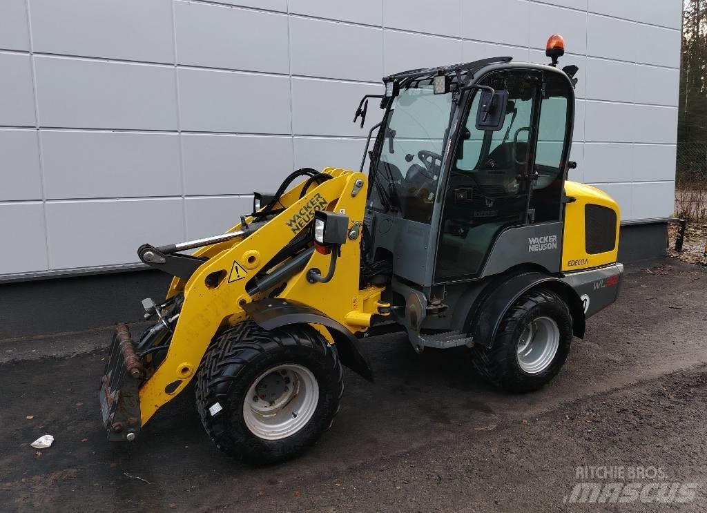 Wacker Neuson WL 32 Iekrāvēji uz riteņiem