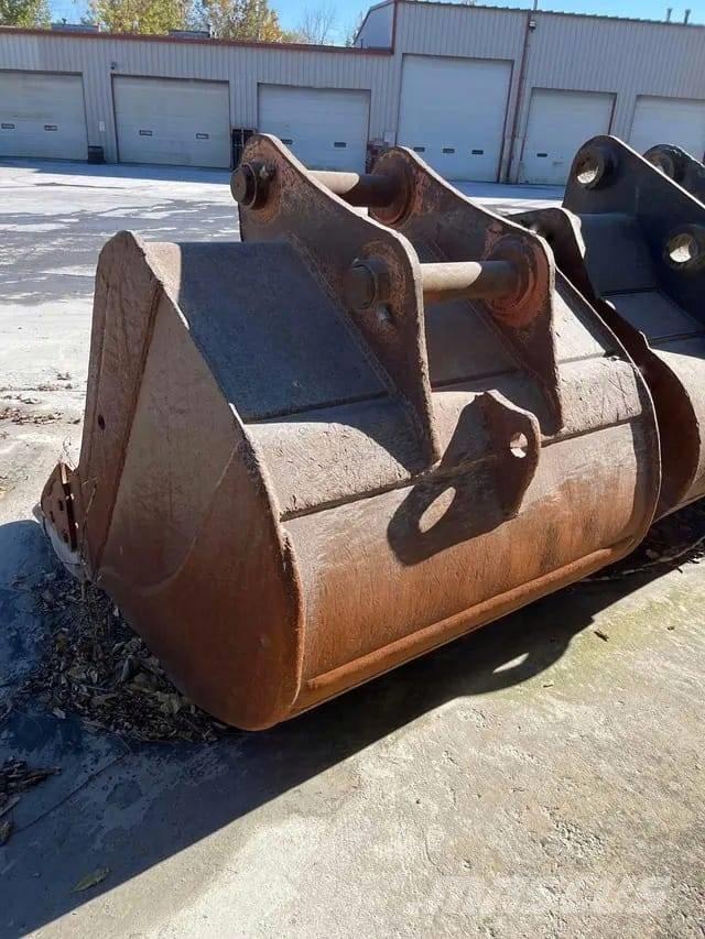 Komatsu PC 400 Kāpurķēžu ekskavatori