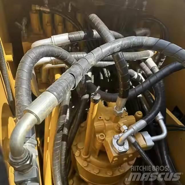 CAT CAT320D Kāpurķēžu ekskavatori