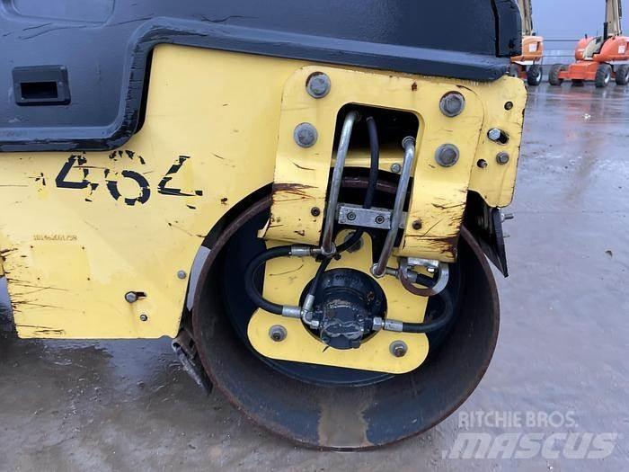 Bomag BW 80 AD-5 Divvalču grunts veltņi