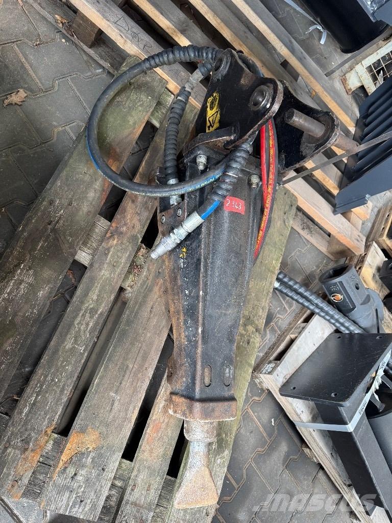 JCB 2 CX Ekskavatori-iekrāvēji