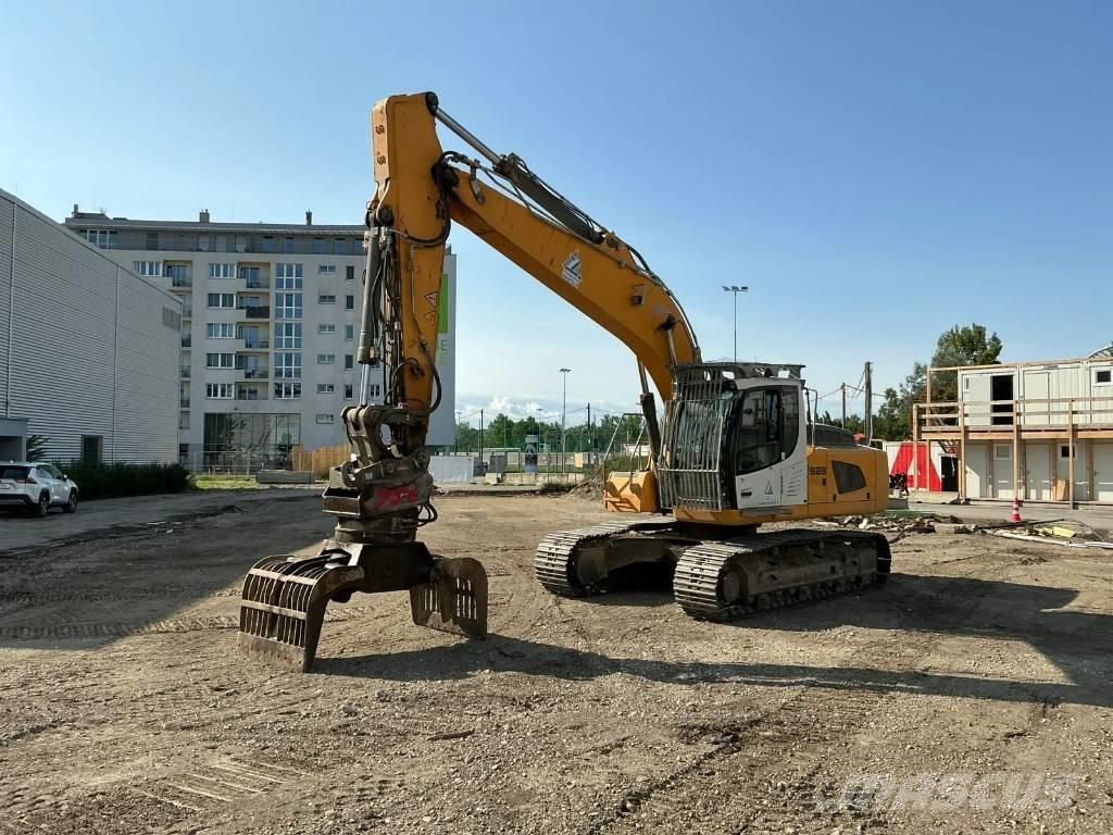 Liebherr R 926 LC Kāpurķēžu ekskavatori