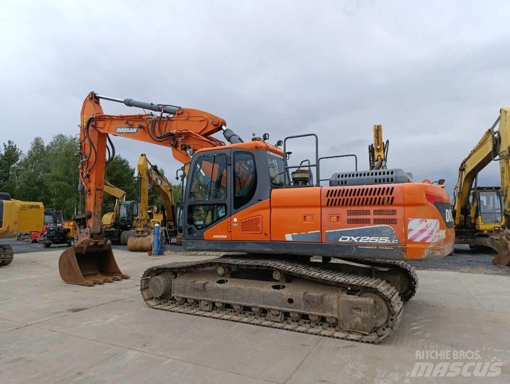 Doosan DX 255 LC-5 Kāpurķēžu ekskavatori