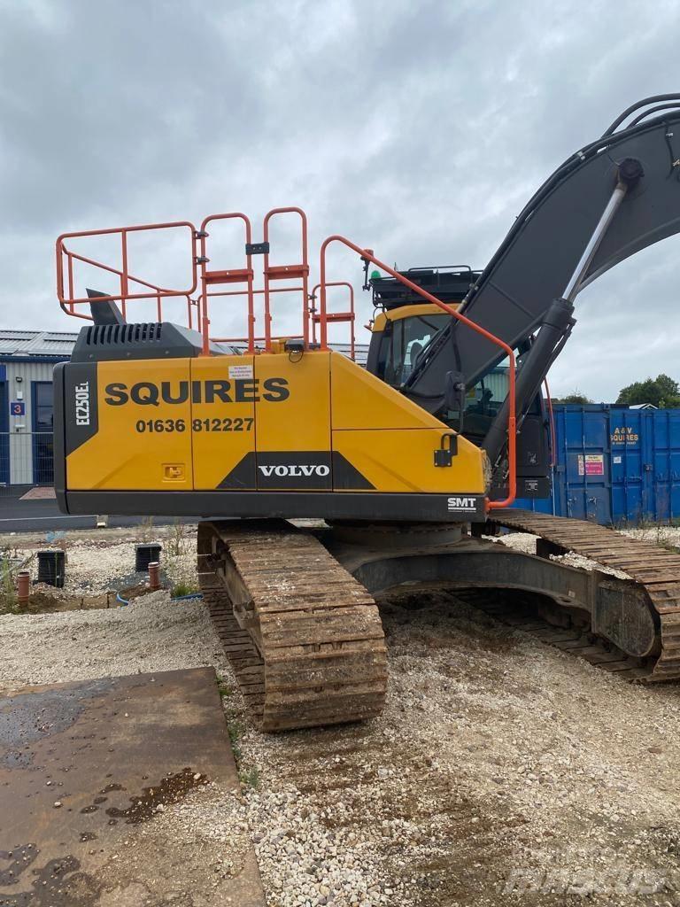 Volvo EC250 E L Kāpurķēžu ekskavatori