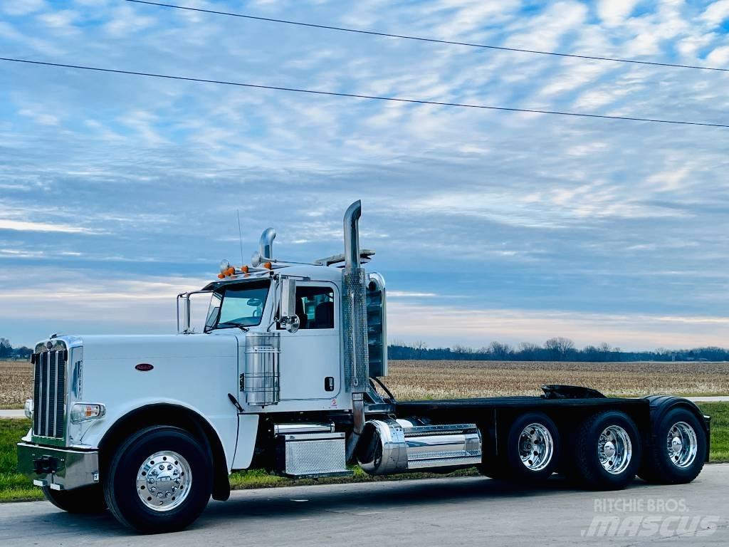 Peterbilt 389 Vilcēji