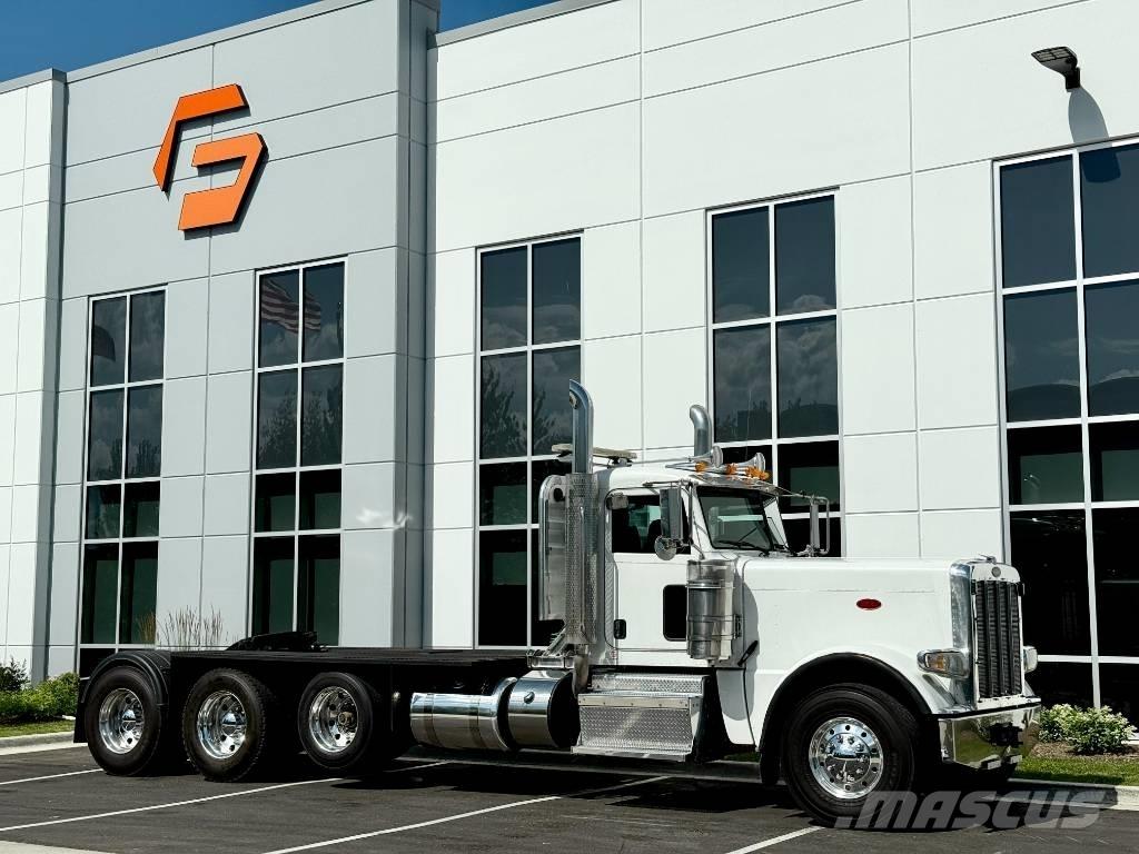 Peterbilt 389 Vilcēji
