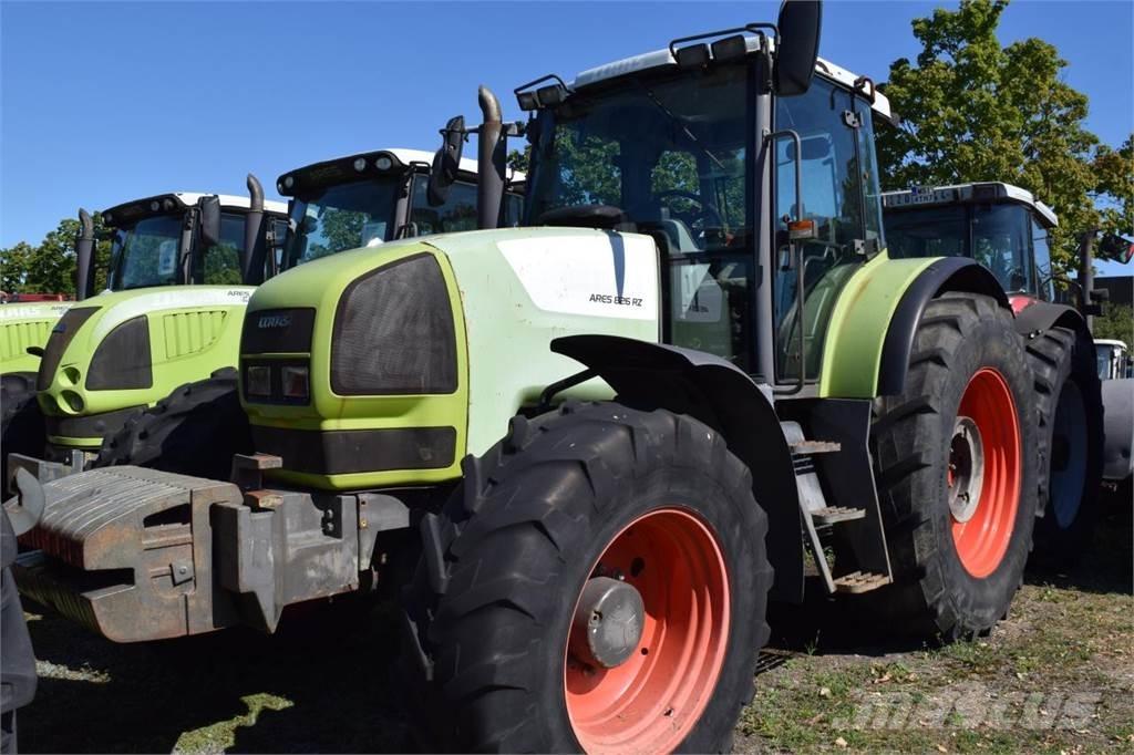 CLAAS Ares 826 RZ Traktori
