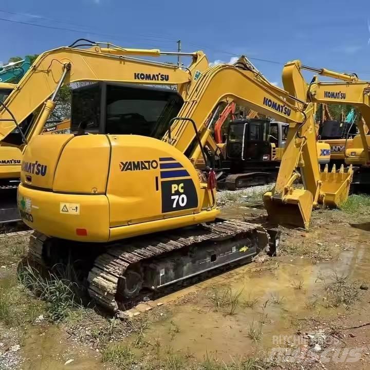 Komatsu PC70 Kāpurķēžu ekskavatori