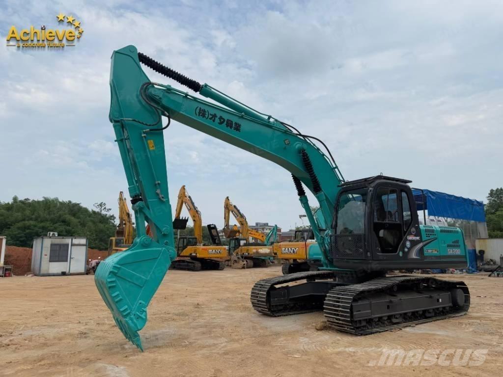 Kobelco SK 200 Kāpurķēžu ekskavatori